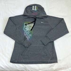 Nike Woman’s Gray Therma-Fit Surf Cup Soccer Hoodie Pullover